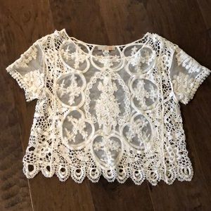 Gianni Bini white  lace cropped top